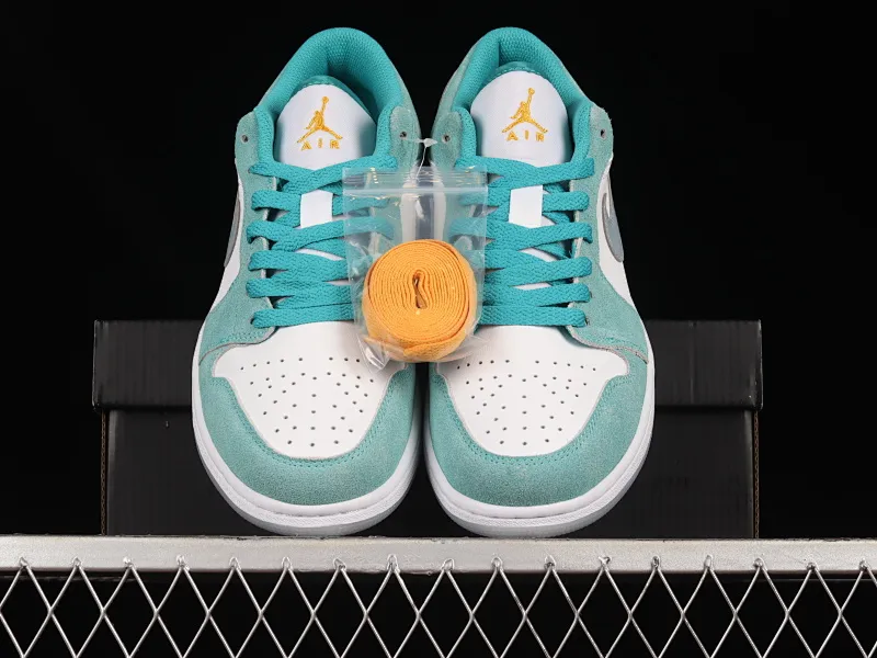 All categories Air Jordan Jordan series basketball shoes Air Jordan 1 Low G version pure original Air Jordan 1 Low "New Emerald" AJ1 Joe 1 emerald retro basketball shoes DN3705-301